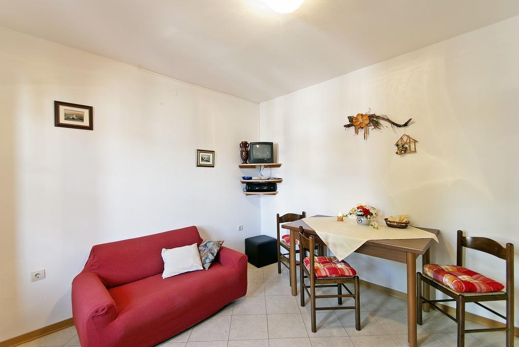 Apartments Elda Rovinj Oda fotoğraf